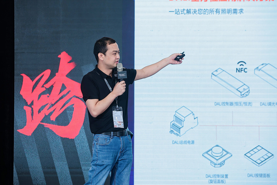 11 1080.jpg 11 1080.jpg