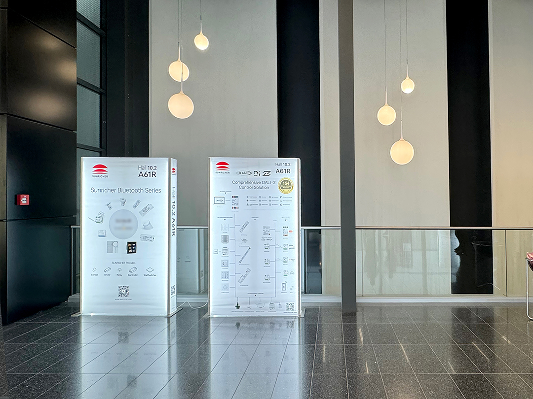 4 1080.jpg 4 1080.jpg