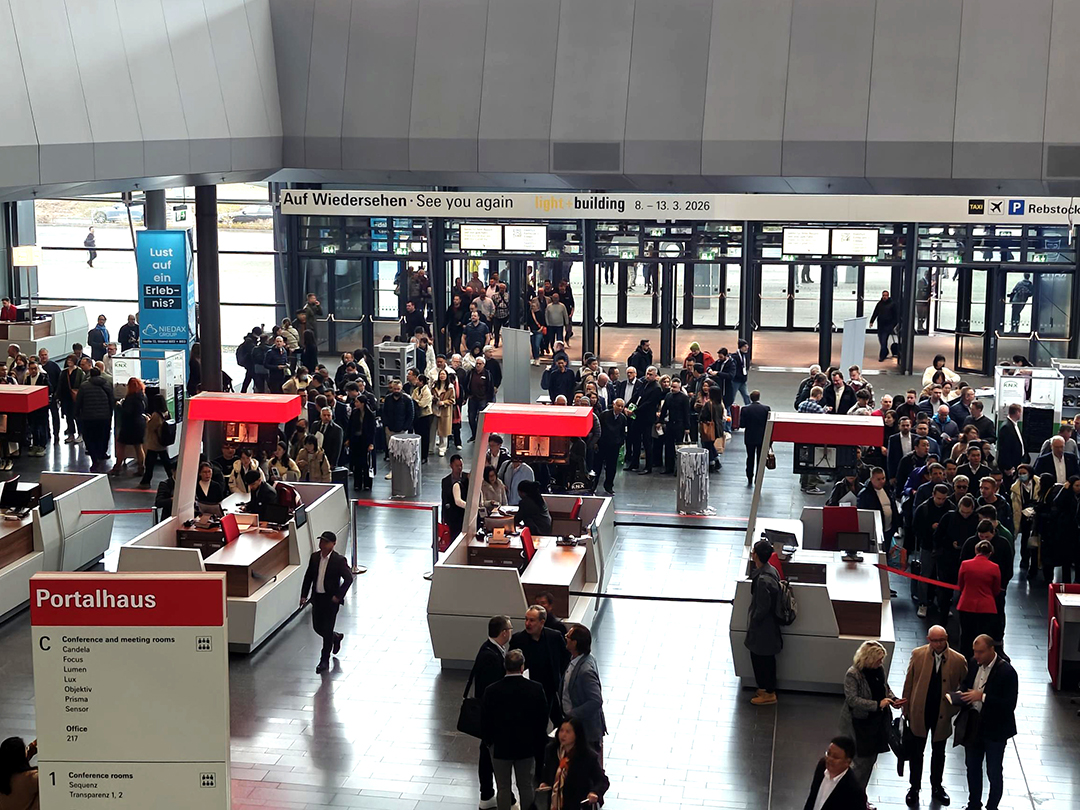 1 1080.jpg 1 1080.jpg